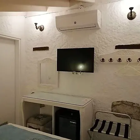 Kaktueshan Hotel