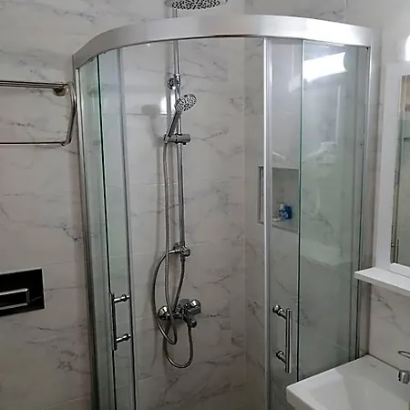 Hotel Kaktueshan Ciftlikkoyu