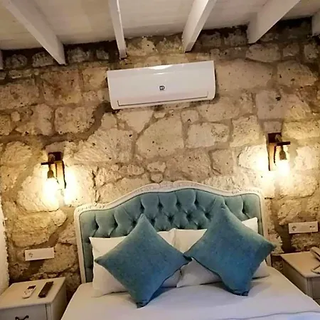 Otel Kaktueshan
